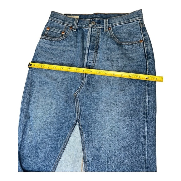 LEVI’S WOMEN DECONSTRUCTED MIDI SKIRT  Blue Denim size 26 US Equivalent: Small - Picture 3 of 12